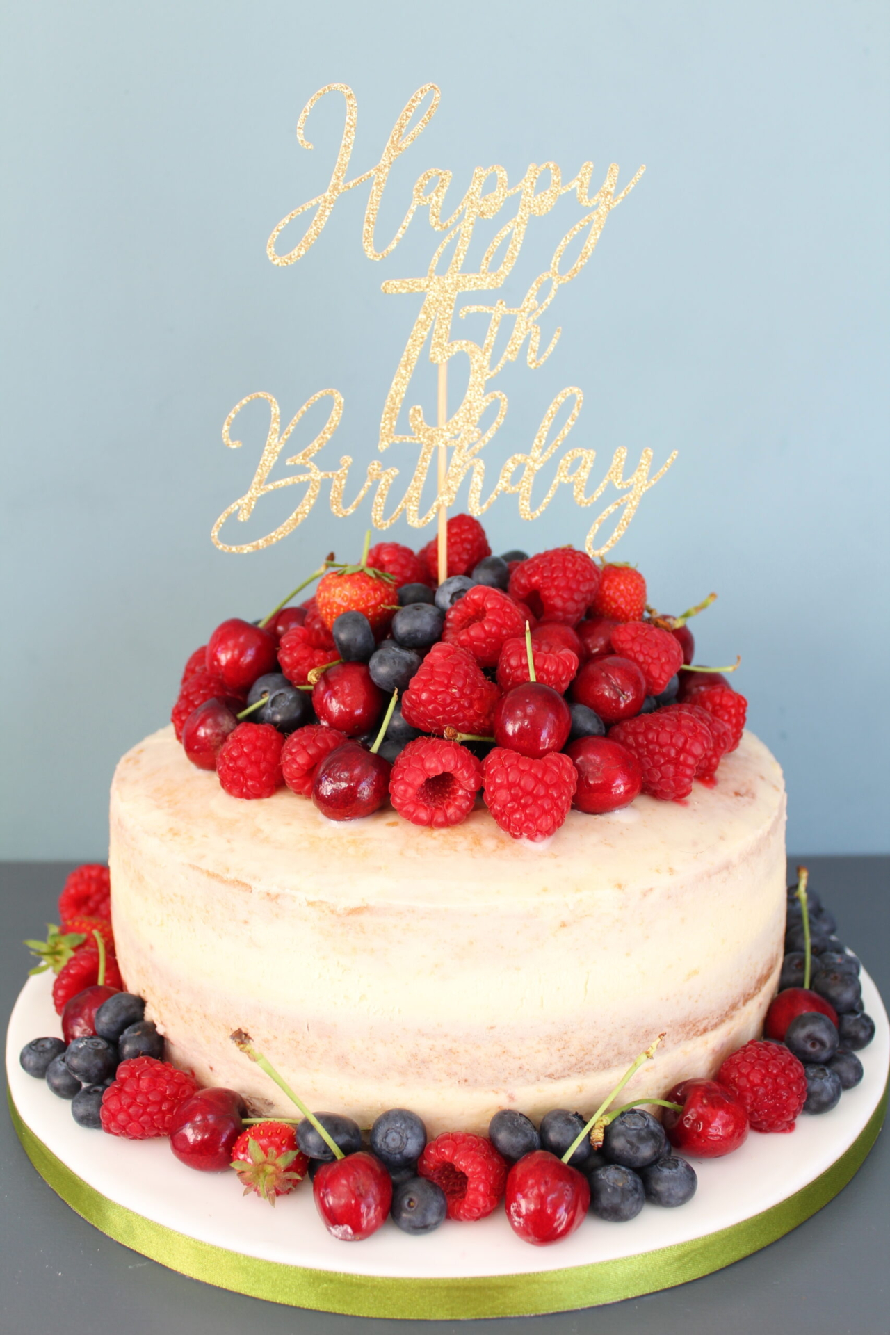 adults-birthday-cakes-striped-apron-bakery